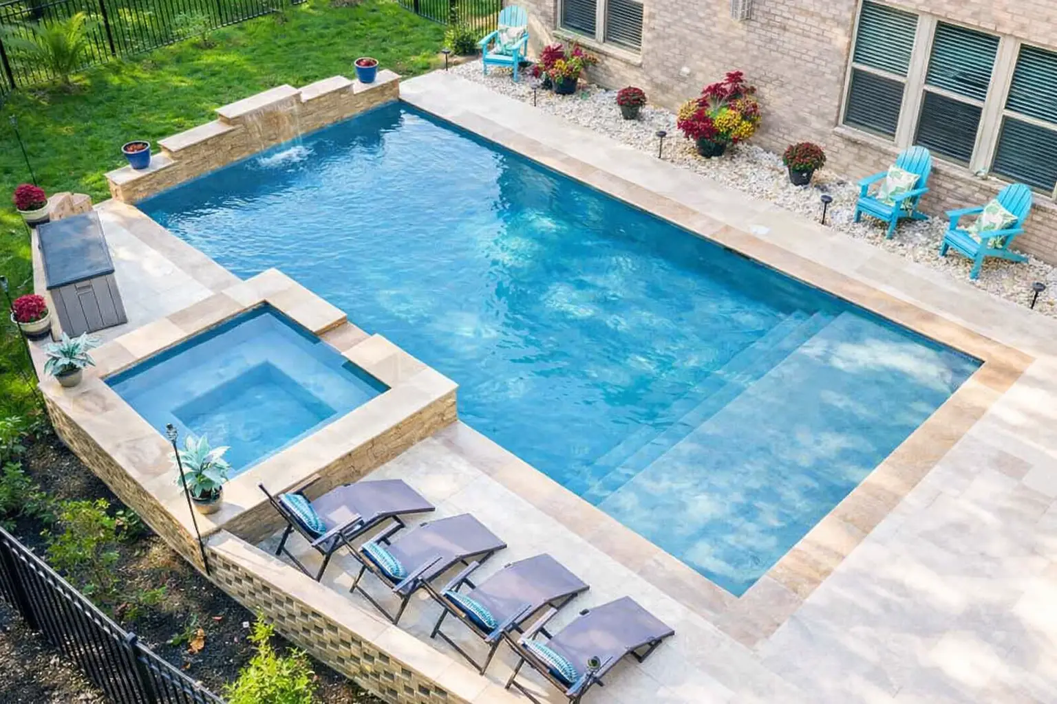 Backyard pool in Charlotte, NC maintained by Damon's Pool Care
