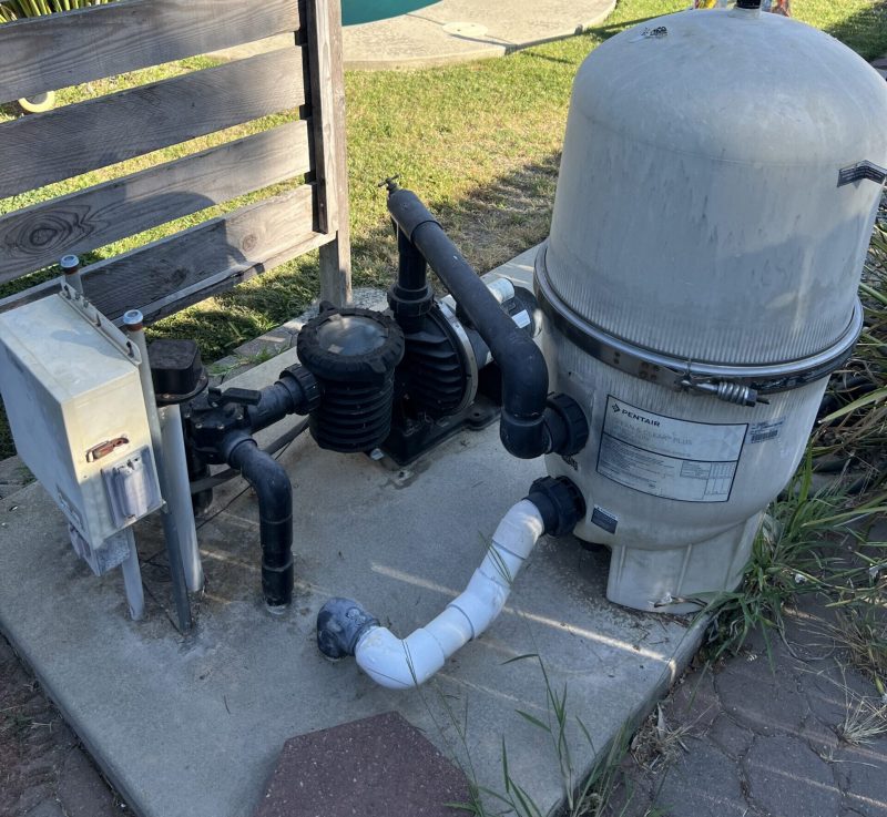 Professional Pool Pump Repair and motor troubleshooting in Charlotte NC by Damon's Pool Care - Pool Pump Installation